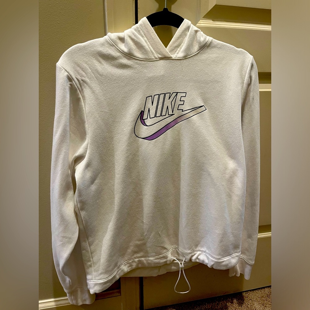 Women white Nike hoodie long sleeve, gently-used, size XS